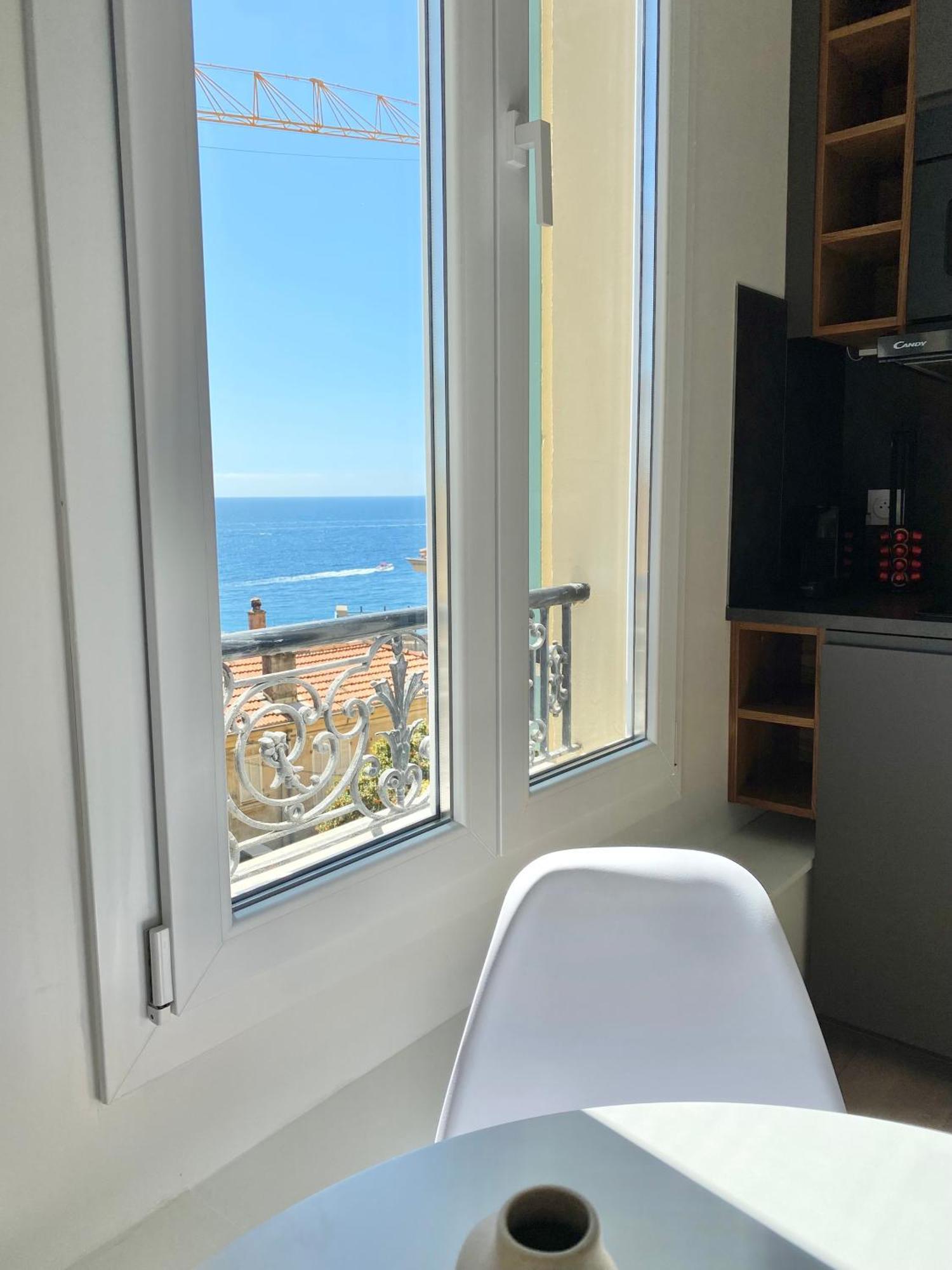 Appartement Moderne Climatise Monaco Vue Mer กัปไดล์ ภายนอก รูปภาพ